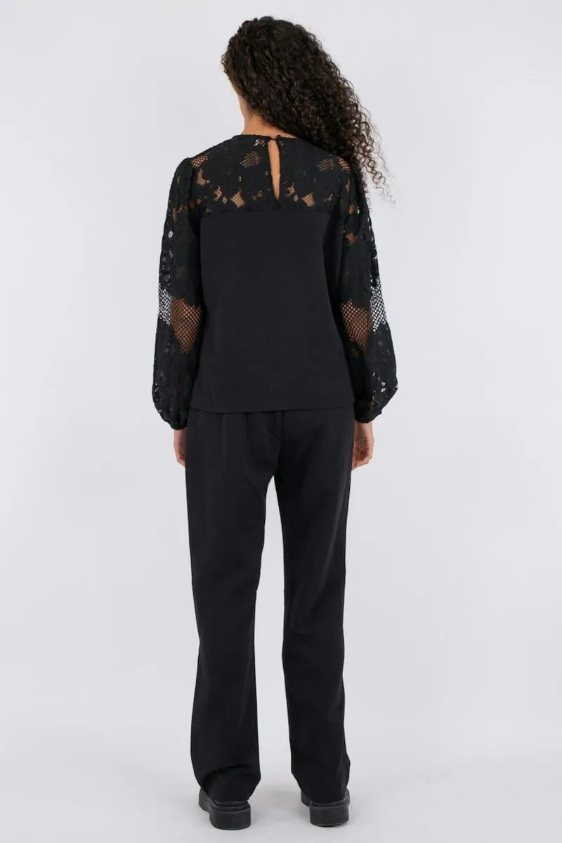 Antonia Crepe Jumpsuit | Black | Jumpsuit fra Neo Noir