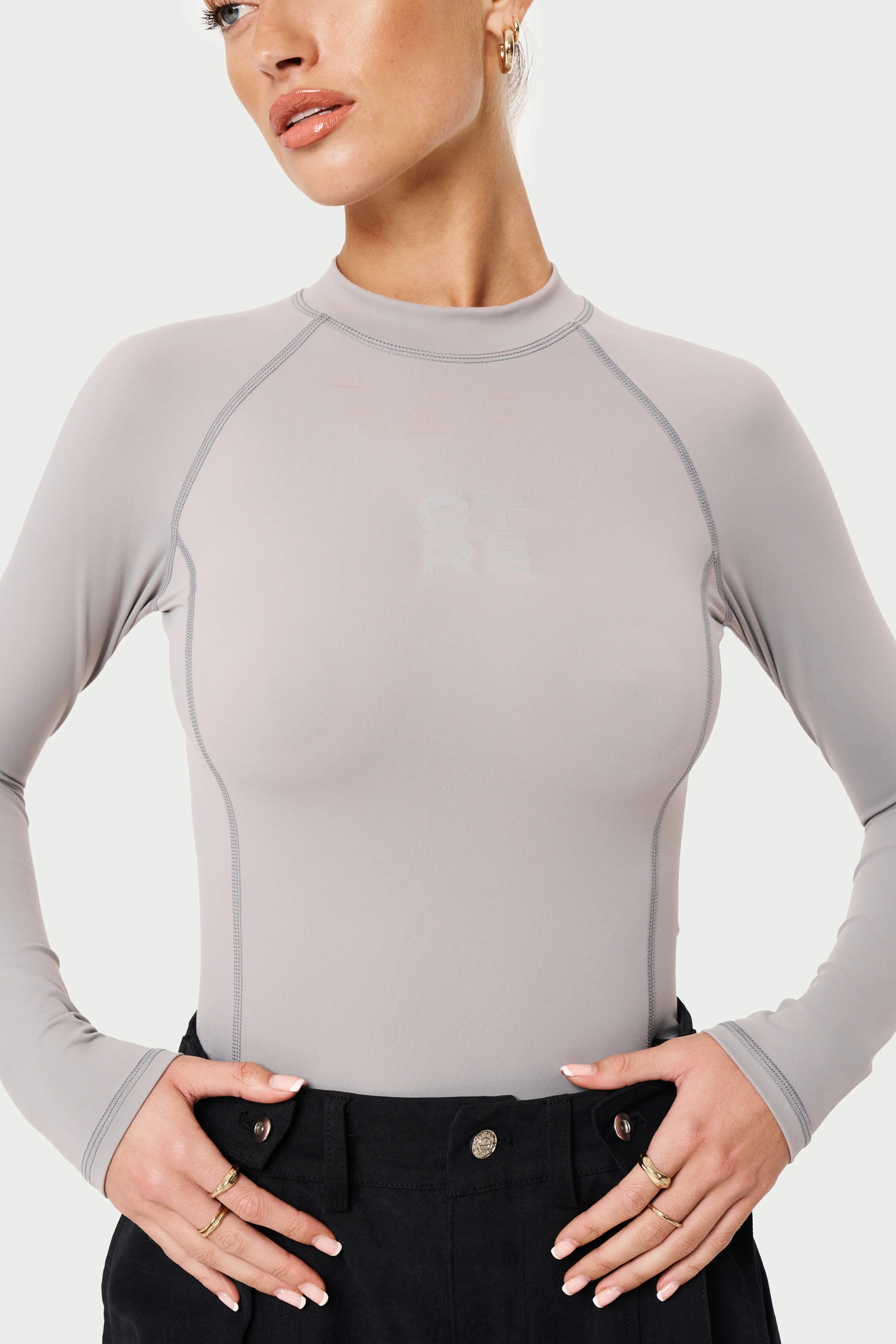 CTRE LONG SLEEVE MOCK NECK TOP - GREY