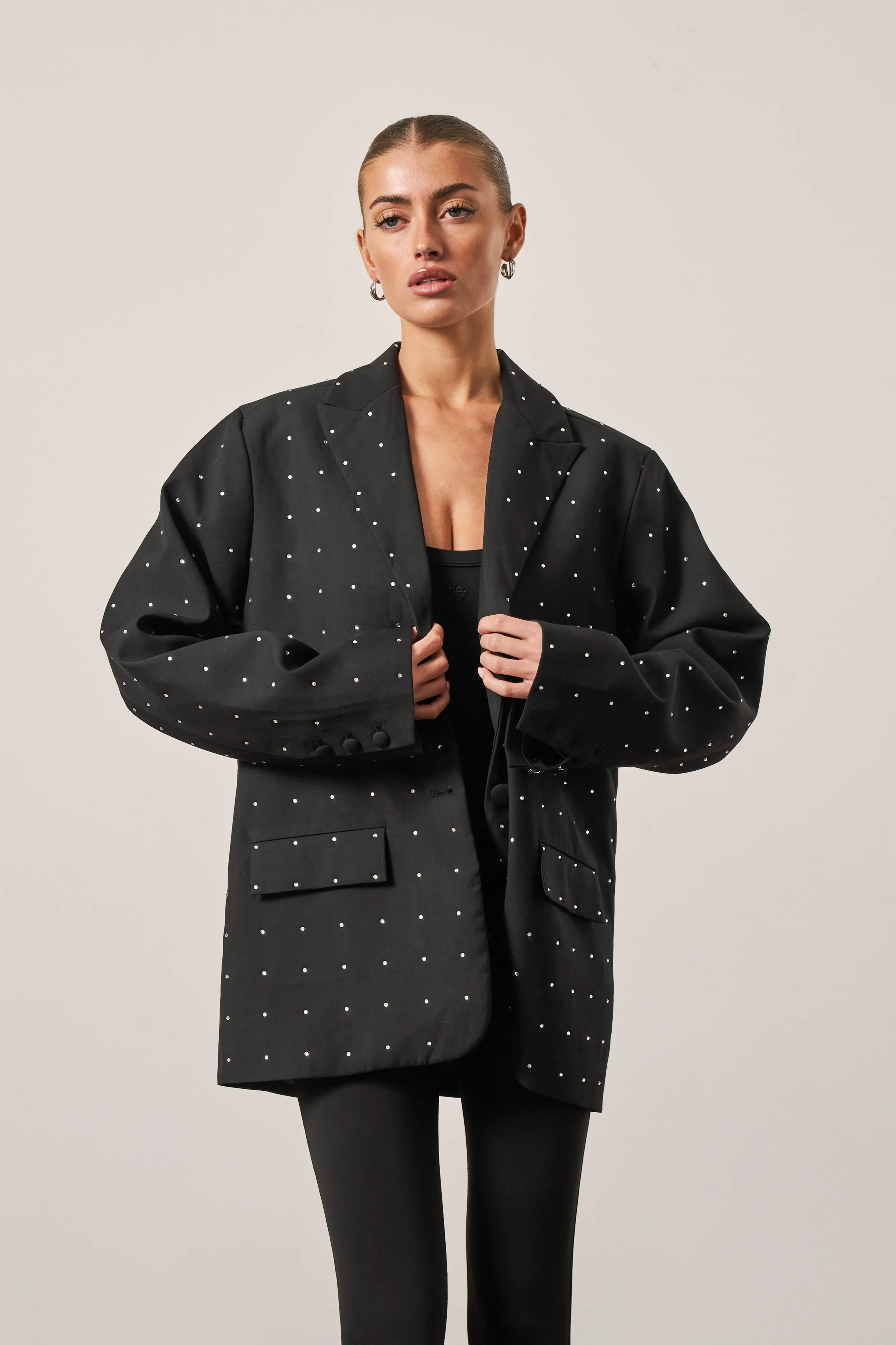 EMBELLISHED RHINESTONE OVERSIZED BLAZER - BLACK