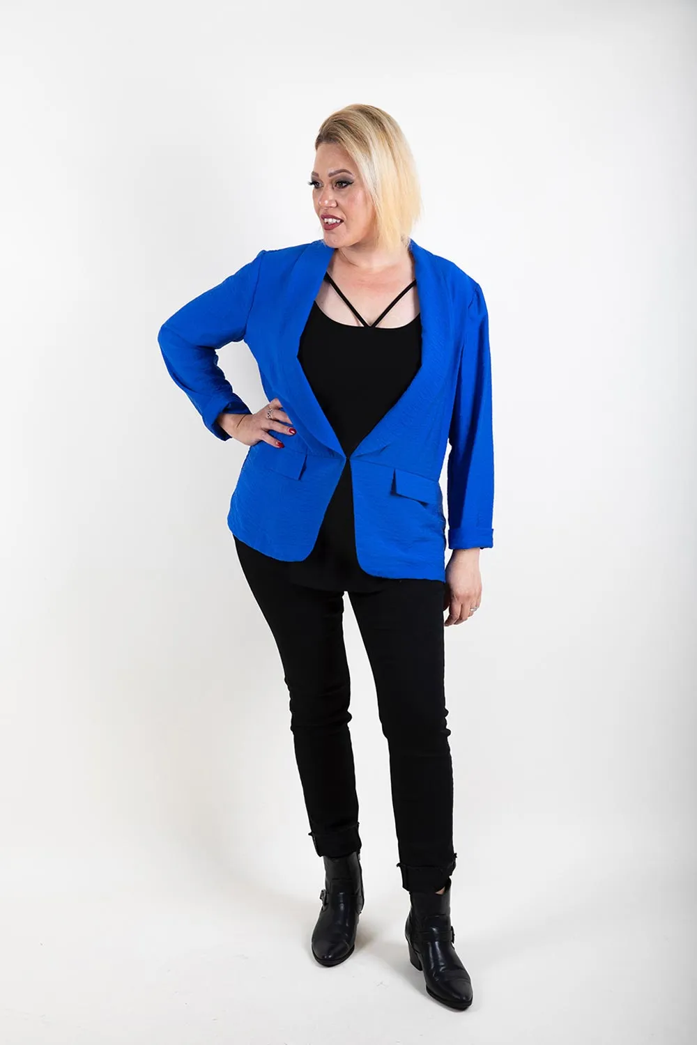 Frank Lyman - 231143 Soft Blazer