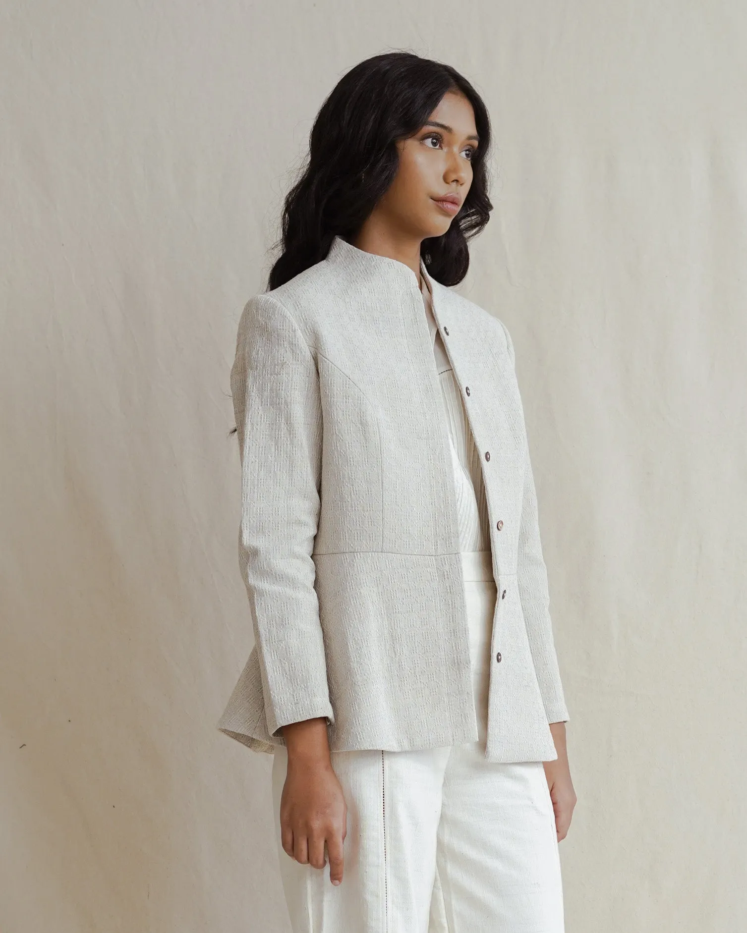 KAPAS - Structured Blazer