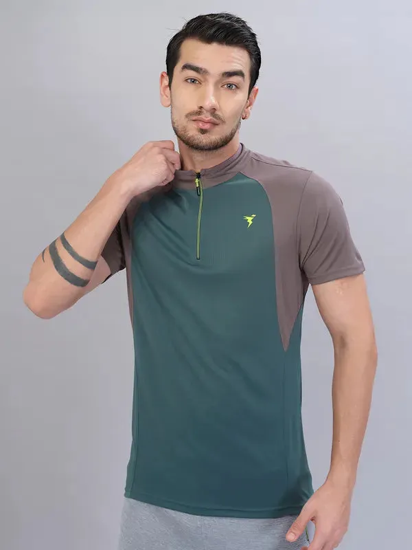 Men Colorblock Slim Fit Mock Neck T-shirt with TECHNO COOL 